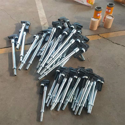 Telescopic Heavy Duty Pipe Wrench With Chrome Vanadium Steel Material