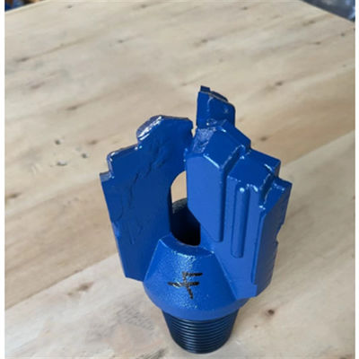 7 1/2′′ (190mm) Diameter X 2 3/8′ API Reg Pin 3 Wings Drag Bit for Coal Mining