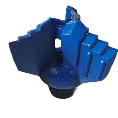 203mm 3 Wings Step Drag Bit with Thread 3 1/2′′ API Reg for Soft Rock Drilling