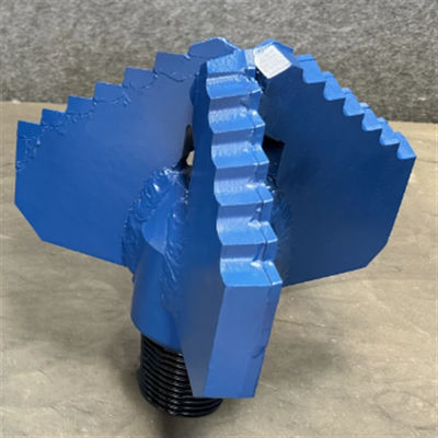 203mm 3 Wings Step Drag Bit with Thread 3 1/2′′ API Reg for Soft Rock Drilling
