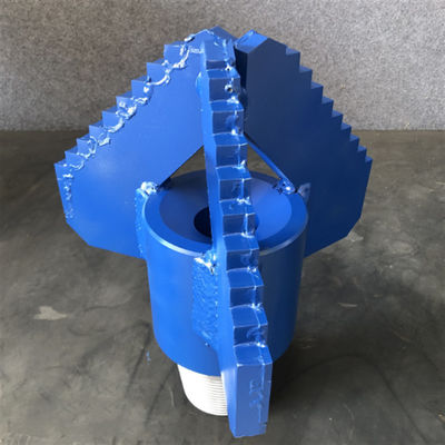 203mm 3 Wings Step Drag Bit with Thread 3 1/2′′ API Reg for Soft Rock Drilling